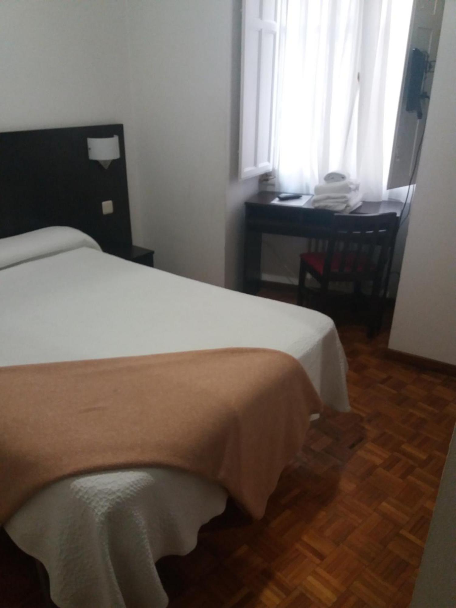 Hotel Irixo 오렌세 외부 사진