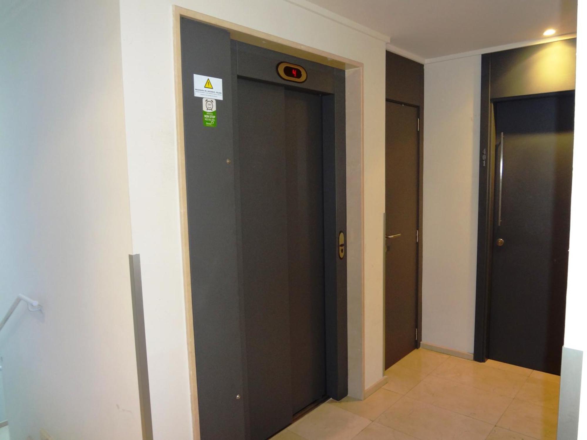 Hotel Irixo 오렌세 외부 사진